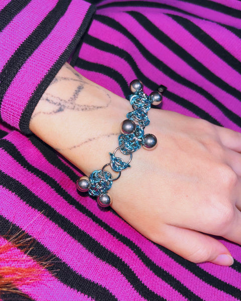 POISON BUBBLE BRACELET (BLUE)