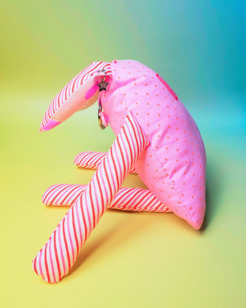 CLEO THE CREATURE (PINK)