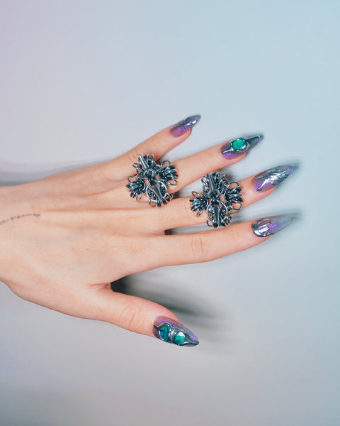 BRUTAL BOUQUET RING (DUSKBLOOM)