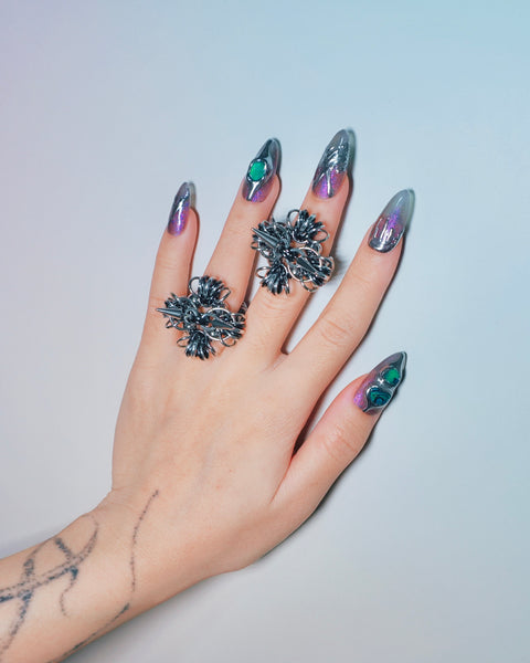 BRUTAL BOUQUET RING (DUSKBLOOM)