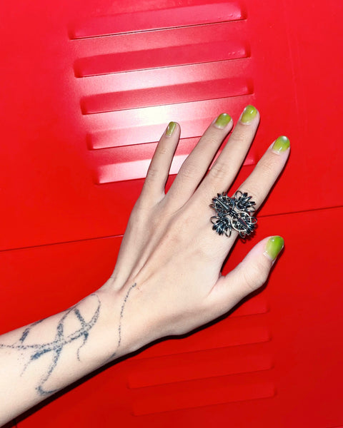 BRUTAL BOUQUET RING (DUSKBLOOM)